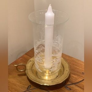 Christmas Decoration Hurricane Glass & Candle Holder